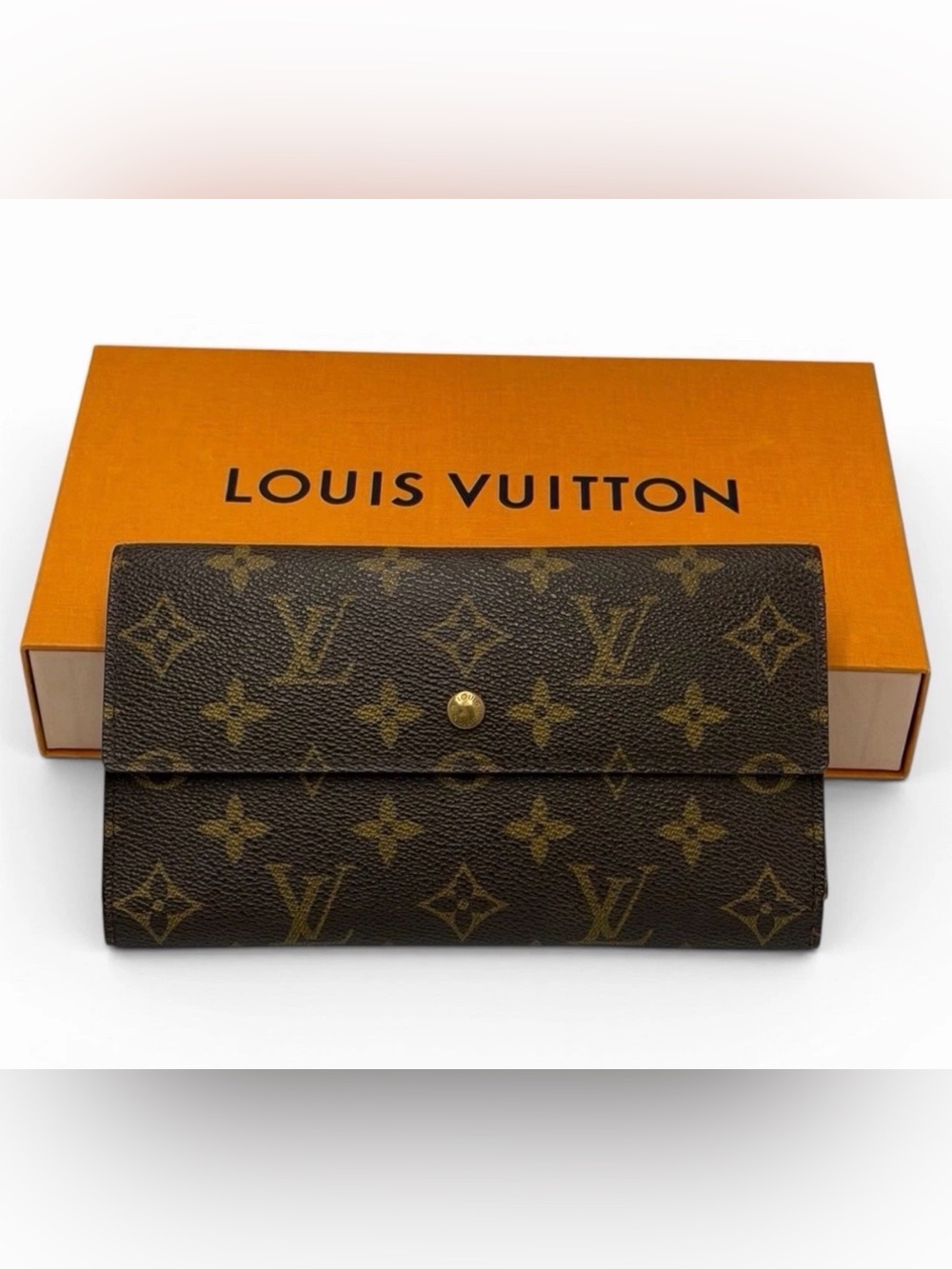 Louis Vuitton Trifold Sarah Wallet